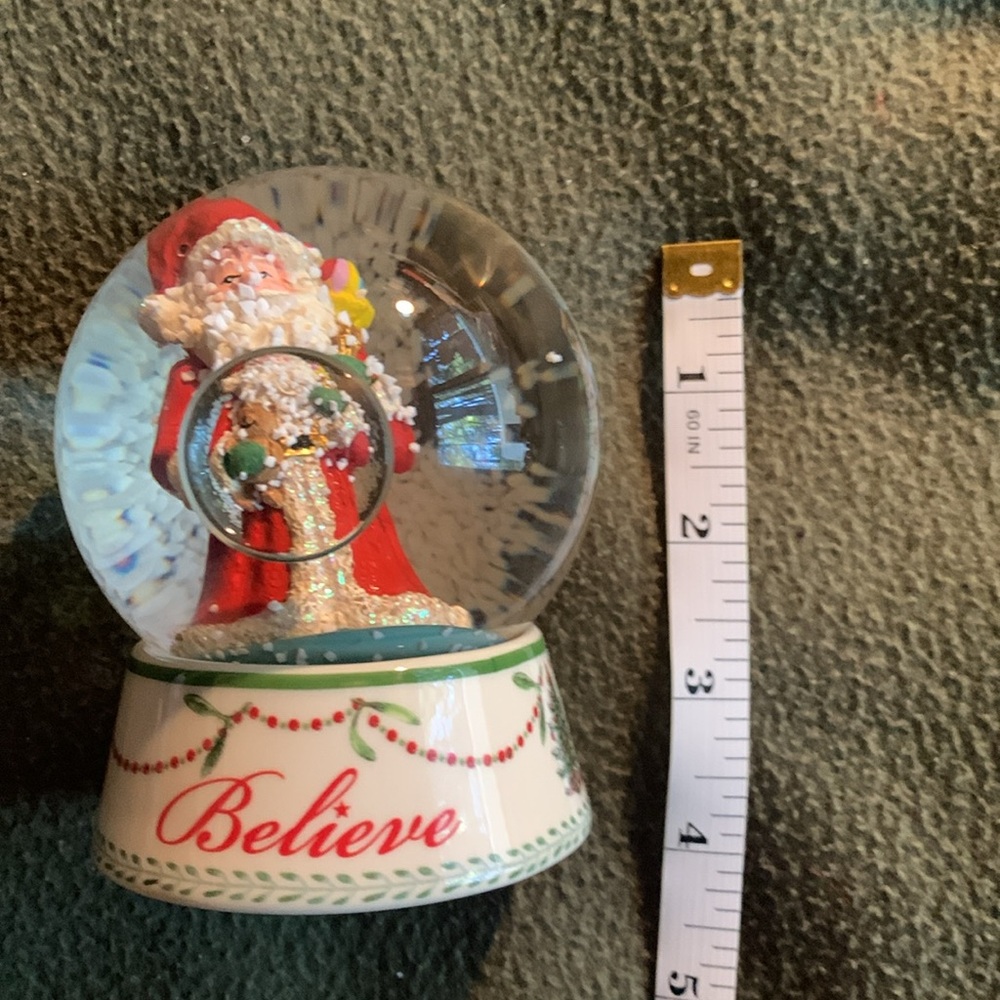 Spode Christmas Tree Believe Santa Snow Globe in box. Approximately 3” x 4” - Picture 7 of 10